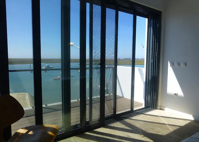 Flamingo House * Santa Luzia (Tavira)